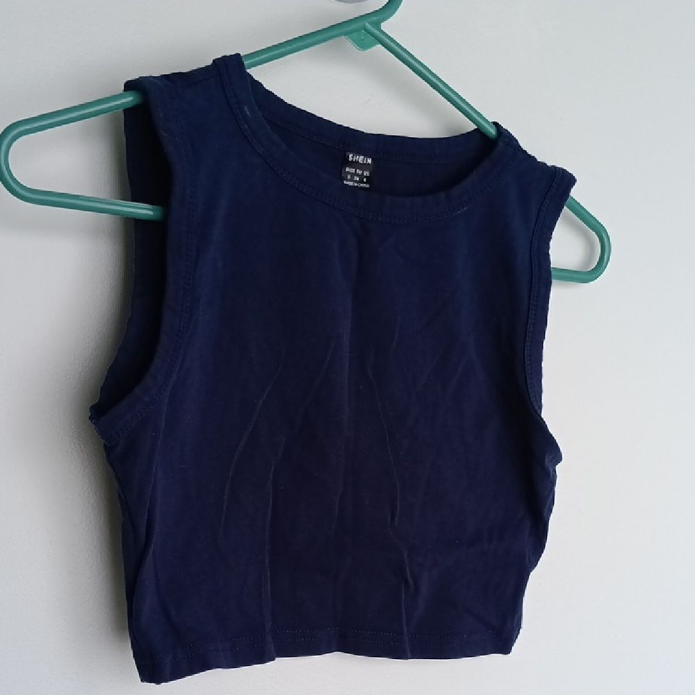Shein Cropped Stretchy Cotton Tank Top